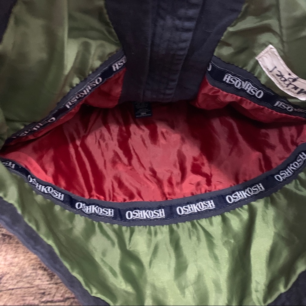 Boys blue coat by OshKosh is in excellent condition. Size 18 months - Picture 9 of 10